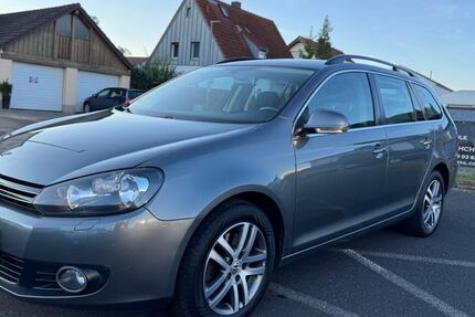 VW Golf 221.000 km 4.950 € Eußenheim 97776