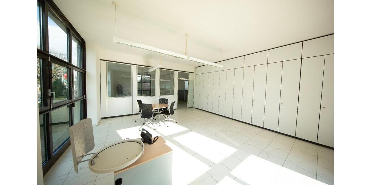 Gewerbeobjekt Würzburg Heuchelhof - 10&euro; | Angebot:26347567