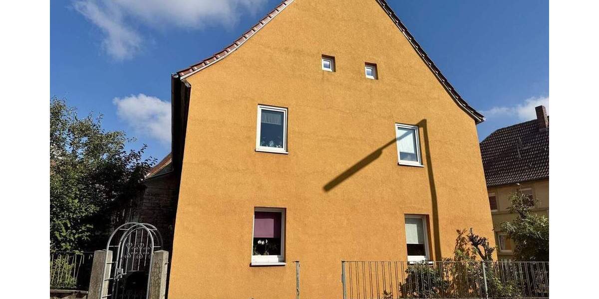 Einfamilienhaus Giebelstadt - 7 Zimmer, 170 m&sup2;, 495.000&euro; | Angebot:25682661