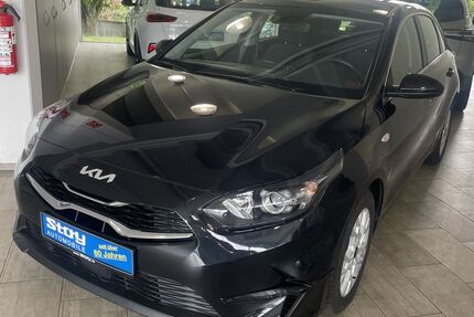 Kia ceed / Ceed 28.500 km 20.990 &euro; Würzburg 97076