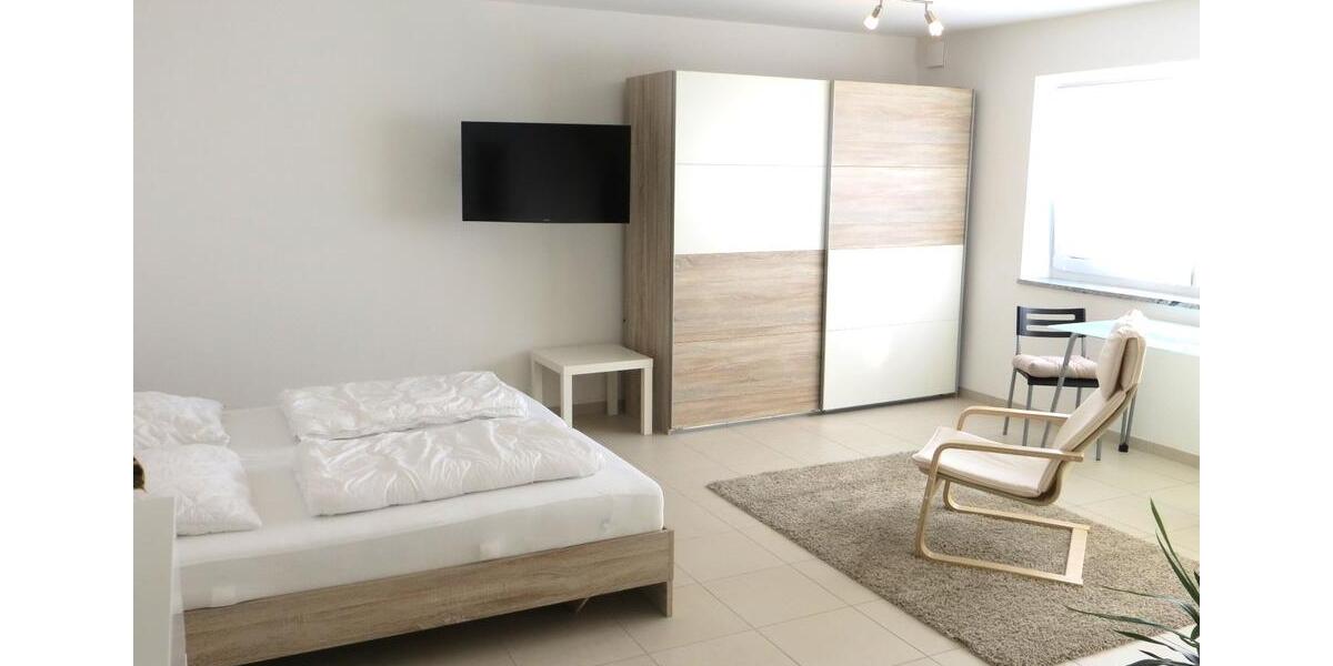 Modern möbliertes, helles Apartment in WaldbüttelbrunnWürzburg 1 zimmer