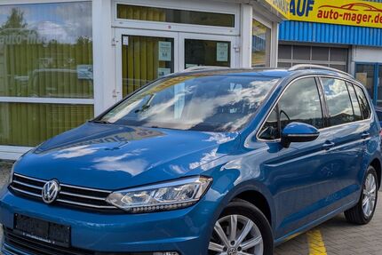 VW Touran 141.140 km 17.700 &euro; Würzburg 97078