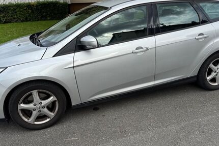 Ford Focus 220.000 km 4.700 &euro; Tauberbischofsheim 97941