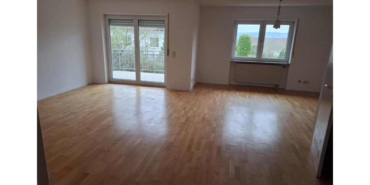 Erdgeschoßwohnung Tauberbischofsheim - 2 Zimmer, 71 m&sup2;, 700&euro; | Angebot:26373744
