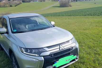 Mitsubishi Outlander 73.800 km 19.600 &euro; Marktheidenfeld 97828