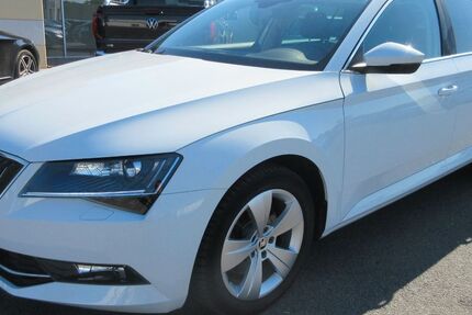 Skoda Superb 191.280 km 9.900 &euro; Tauberbischofsheim 97941