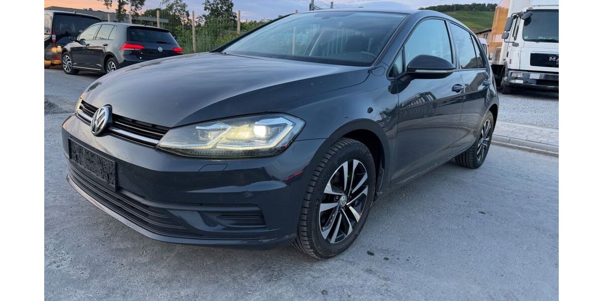 VW Golf 161.300 km 10.299 &euro; Eibelstadt 97246