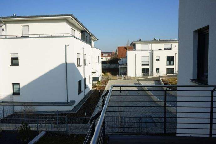 Etagenwohnung Würzburg Frauenland - 4 Zimmer, 114 m&sup2;, 1.700&euro; | Angebot:26766880