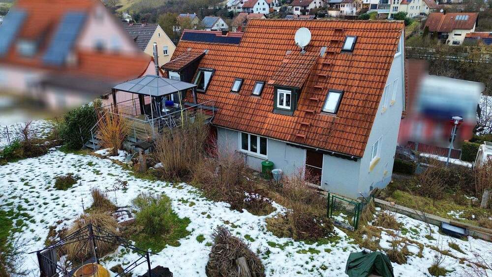 Einfamilienhaus Wipfeld - 7 Zimmer, 155 m&sup2;, 215.000&euro; | Angebot:25069556
