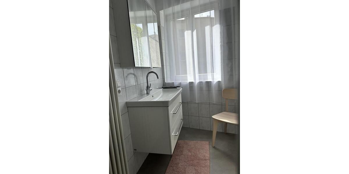 Etagenwohnung Würzburg - 2.5 Zimmer, 72 m&sup2;, 1.390&euro; | Angebot:26495596