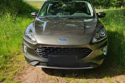 Ford Kuga 63.000 km 17.900 &euro; Veitshöchheim 97209