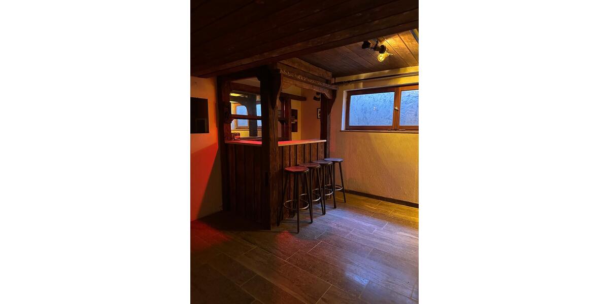 Einfamilienhaus Grünsfeld - 7 Zimmer, 195 m&sup2;, 385.000&euro; | Angebot:26567945