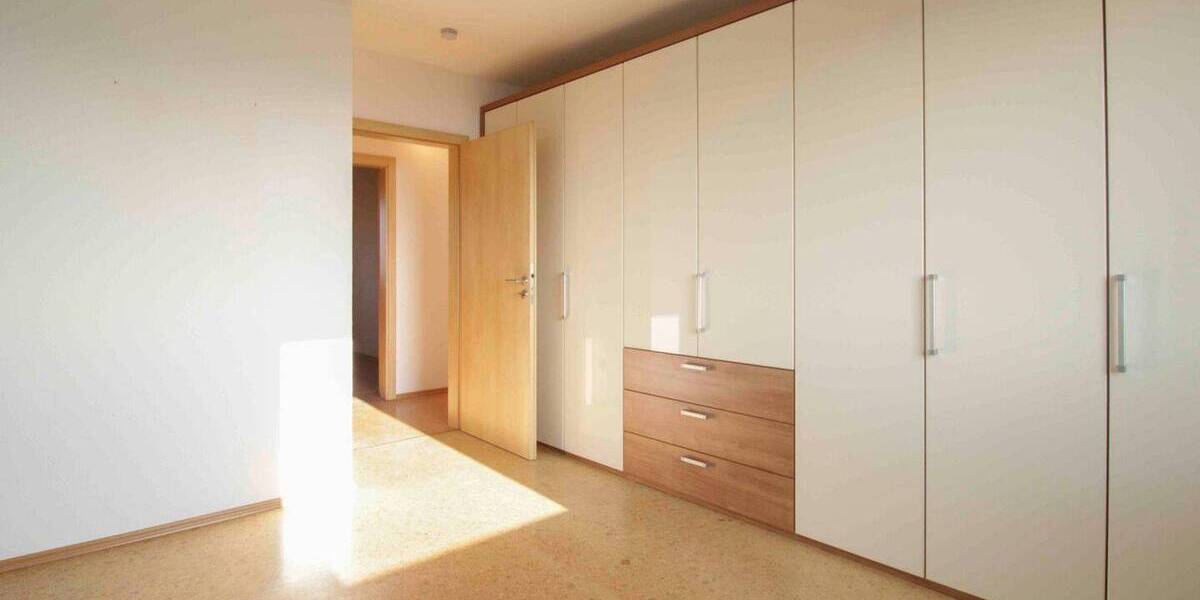 Etagenwohnung Würzburg Lengfeld - 3 Zimmer, 89 m&sup2;, 275.000&euro; | Angebot:26081197