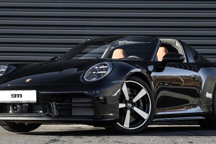 Porsche 992 6.900 km 193.890 &euro; Estenfeld 97230