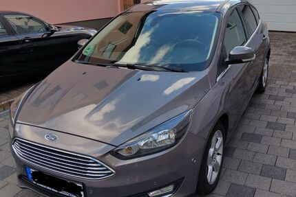 Ford Focus 90.000 km 10.900 € Wertheim 97877