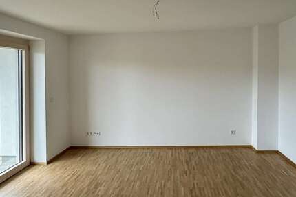 Wohnung Randersacker - 4 Zimmer, 129 m&sup2;, 1.600&euro; | Angebot:27389443
