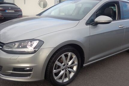 VW Golf 141.800 km 11.995 € Tauberbischofsheim 97941