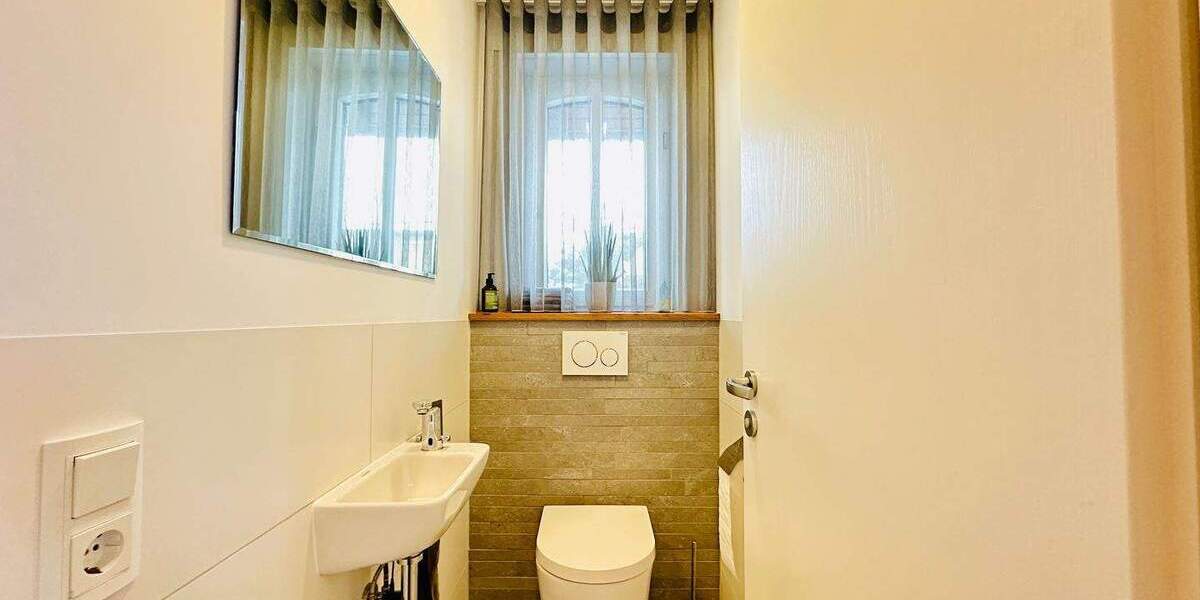 Mehrfamilienhaus, Wohnhaus Rimpar - 7 Zimmer, 180 m&sup2;, 795.000&euro; | Angebot:24834435