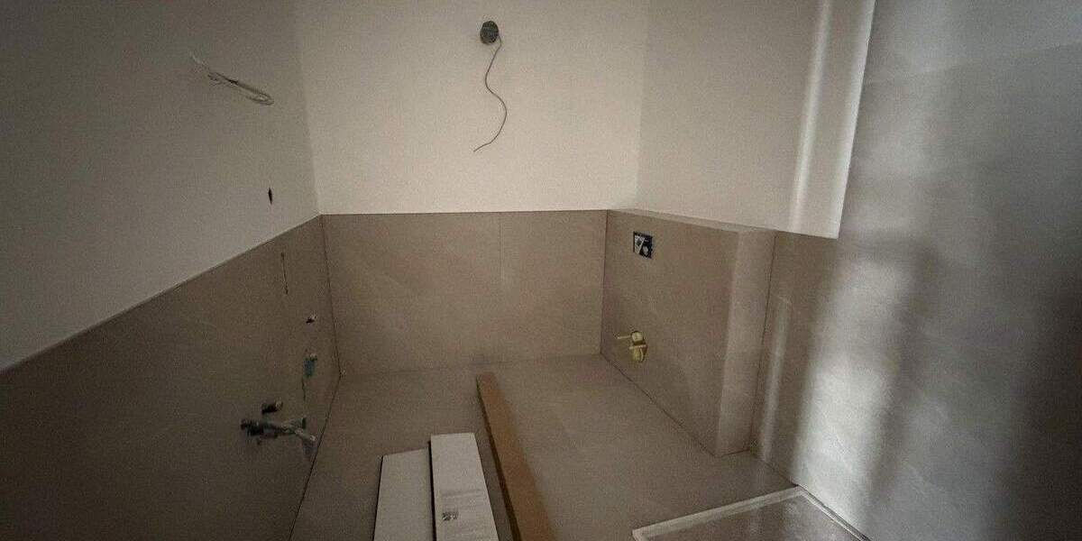 Etagenwohnung Volkach Astheim - 3 Zimmer, 100 m&sup2;, 1.200&euro; | Angebot:25657483