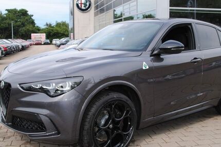 Alfa Romeo Stelvio 10 km 85.790 &euro; Würzburg 97076