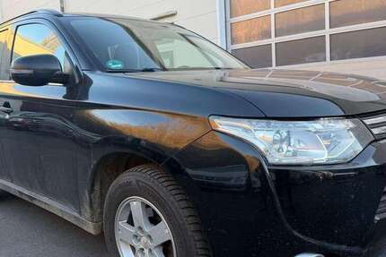 Mitsubishi Outlander 180.000 km 5.990 &euro; Würzburg 97080