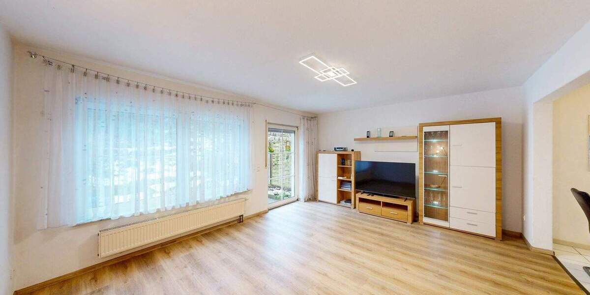 Reihenmittelhaus Winterhausen - 5 Zimmer, 114 m&sup2;, 375.000&euro; | Angebot:25176505