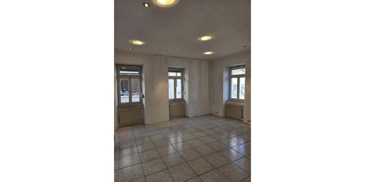 Gewerbeobjekt Kitzingen - 1.100&euro; | Angebot:26383993