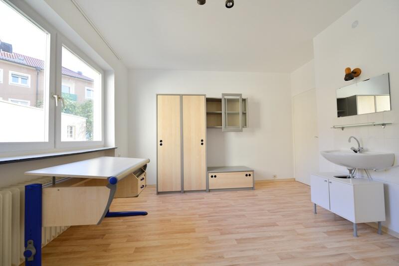 WÜWeingartenstraße - nur wenige Gehminuten zur Uni! 1 zimmer