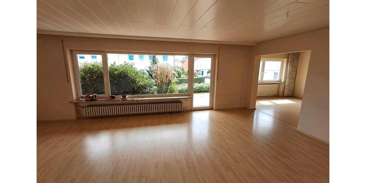 Einfamilienhaus Margetshöchheim - 8 Zimmer, 150 m&sup2;, 580.000&euro; | Angebot:25807340