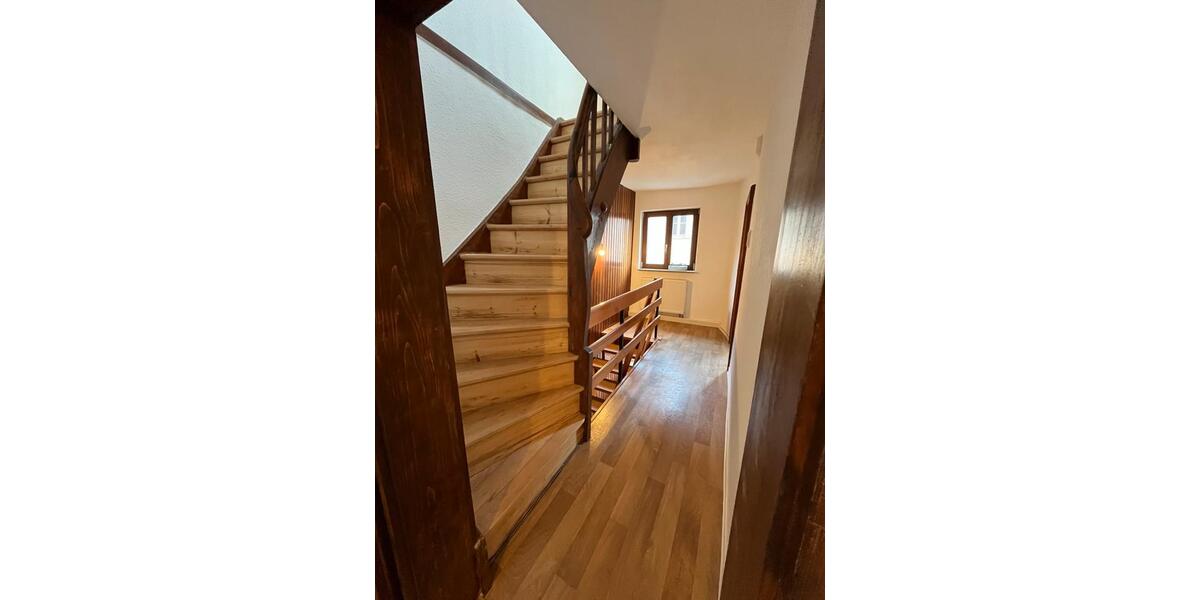 Einfamilienhaus Würzburg Lindleinsmühle - 4 Zimmer, 125 m&sup2;, 1.300&euro; | Angebot:25046982