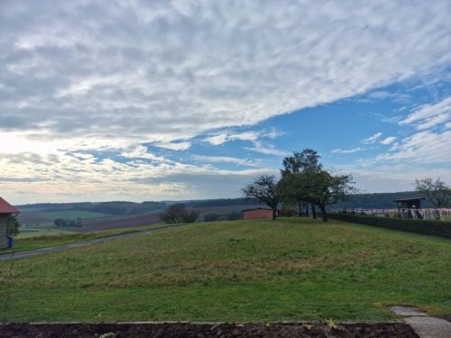 2-Familienhaus in + ausgebautes Dachgeschoss in Ortsrandlage von 97450 Arnstein-Altbessingen - Zweifamilienhaus Arnstein Arnstein , Unterfr | Angebot:25956521