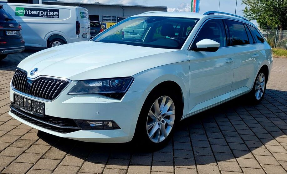 Skoda Superb 168.000 km 17.849 € Reichenberg,Albertshausen 97234