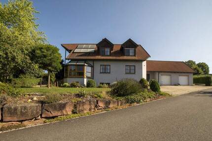 Platz für die ganze Familie - mit Pool! 7 zimmer