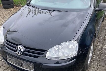 VW Golf 185.000 km 1.250 &euro; Würzburg 97084