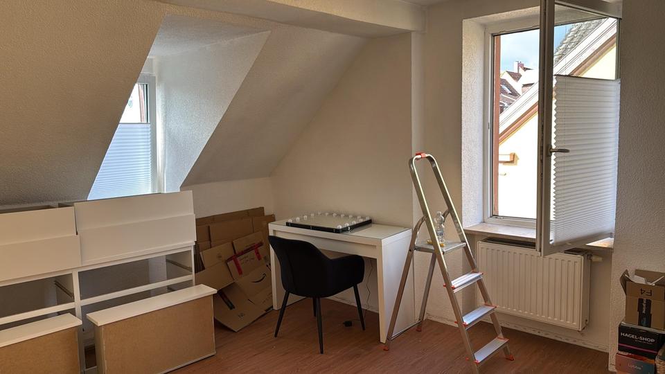 Dachgeschoßwohnung Tauberbischofsheim - 3 Zimmer, 75 m&sup2;, 800&euro; | Angebot:26690180