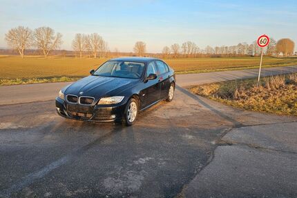 BMW 318 226.700 km 5.950 &euro; Röthlein 97520