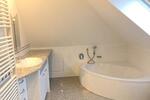 Dachgeschoßwohnung Frickenhausen am Main - 3 Zimmer, 99 m&sup2;, 1.000&euro; | Angebot:26560530