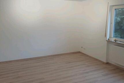 Wohnung Würzburg Heuchelhof - 1 Zimmer, 30 m&sup2;, 590&euro; | Angebot:25614042