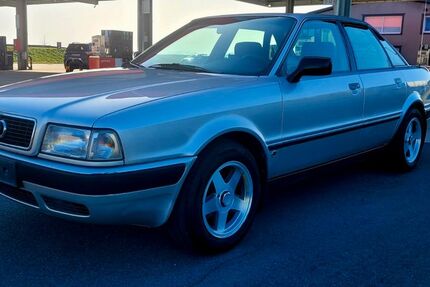 Audi 80 154.600 km 4.995 &euro; Reichenberg,Albertshausen 97234