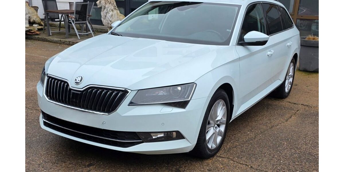 Skoda Superb 182.000 km 15.995 &euro; Reichenberg,Albertshausen 97234