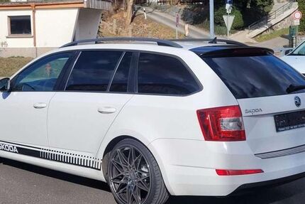 Skoda Octavia 106.000 km 12.900 &euro; Sommerhausen 97286