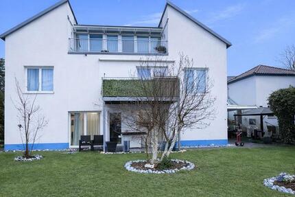 Haus Würzburg Heuchelhof - 10 Zimmer, 280 m&sup2;, 975.000&euro; | Angebot:25993947