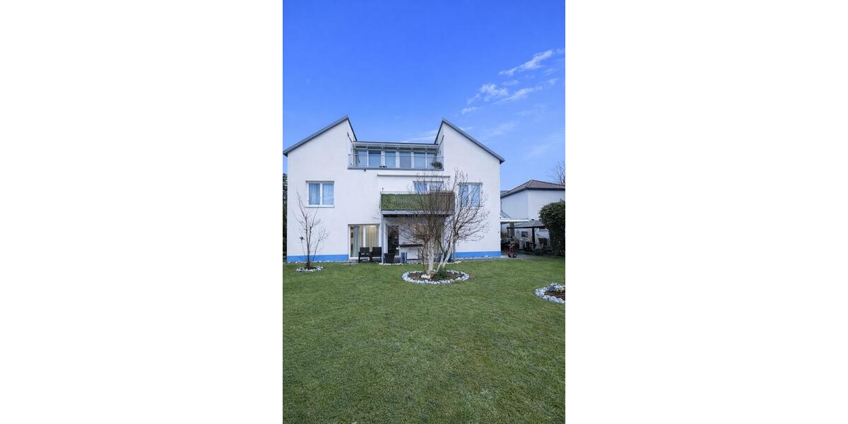 Mehrfamilienhaus, Wohnhaus Würzburg Heuchelhof - 10 Zimmer, 280 m&sup2;, 949.000&euro; | Angebot:25993947