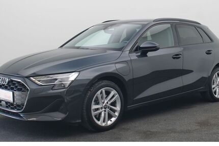 Audi A3 22.000 km 31.990 &euro; Würzburg 97076
