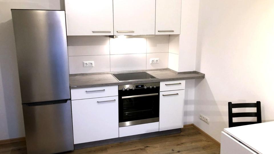 Dachgeschoßwohnung Würzburg Frauenland - 2 Zimmer, 26 m&sup2;, 720&euro; | Angebot:25238319