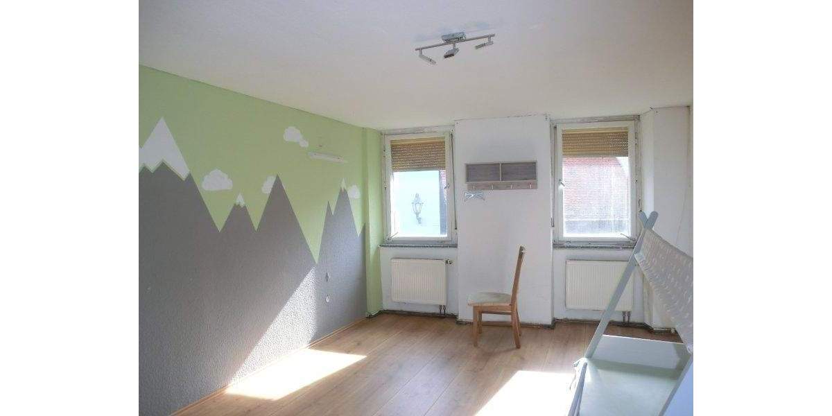 Bauernhaus, Landhaus Dettelbach - 5 Zimmer, 170 m&sup2;, 148.000&euro; | Angebot:25877190