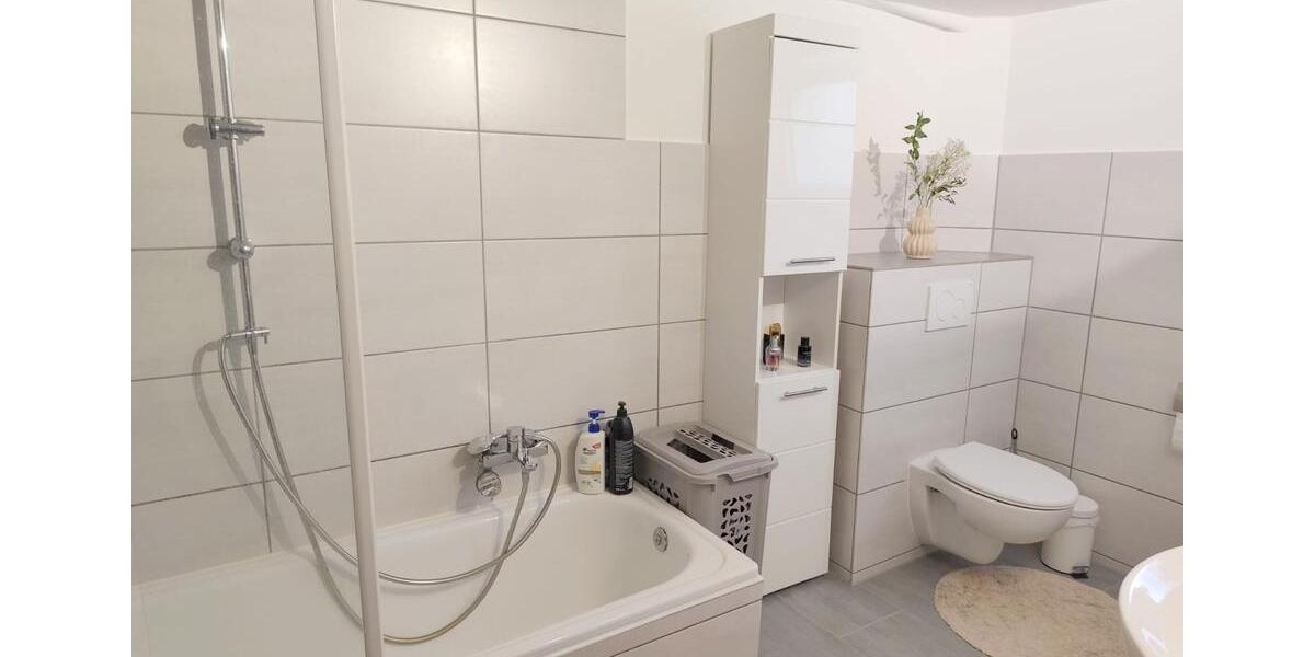 Etagenwohnung Rödelsee - 2 Zimmer, 77 m&sup2;, 620&euro; | Angebot:26547208
