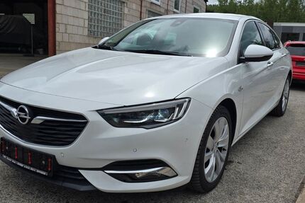 Opel Insignia 130.000 km 11.990 &euro; Würzburg 97076