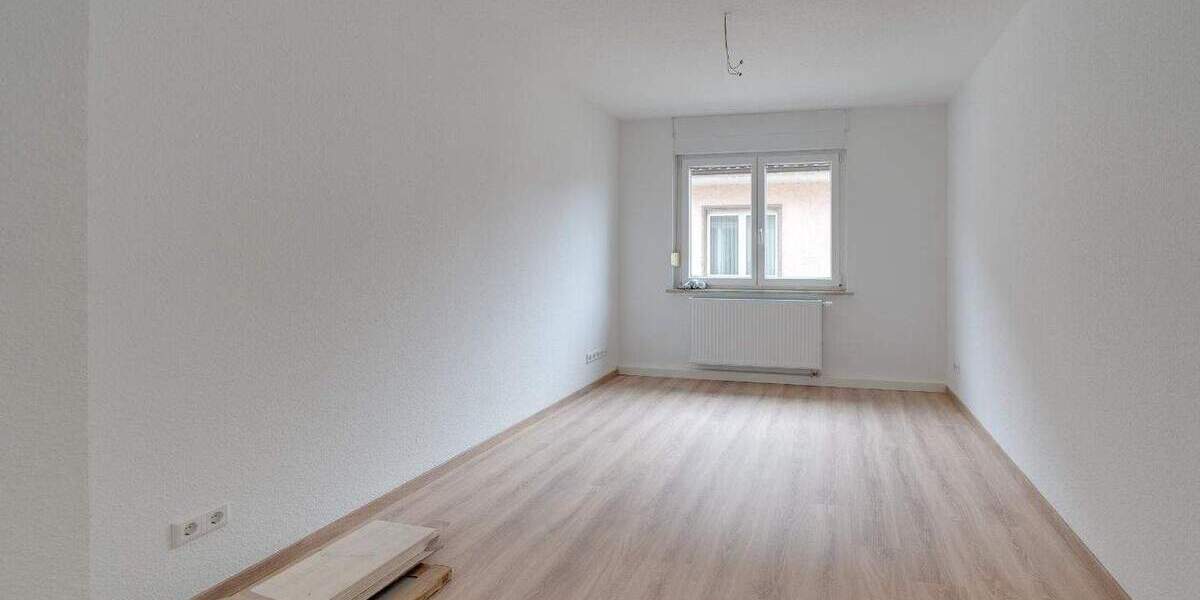 Etagenwohnung Würzburg Altstadt - 4 Zimmer, 89 m&sup2;, 1.150&euro; | Angebot:24974771