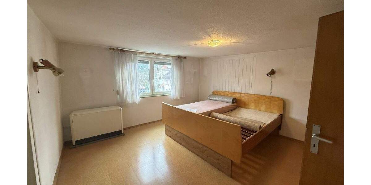 Mehrfamilienhaus, Wohnhaus Werbach - 7 Zimmer, 135 m&sup2;, 135.000&euro; | Angebot:25802708